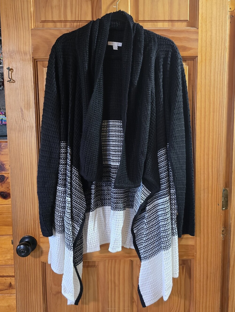 New York & Company Flowy Colorblock Cardigan XXL